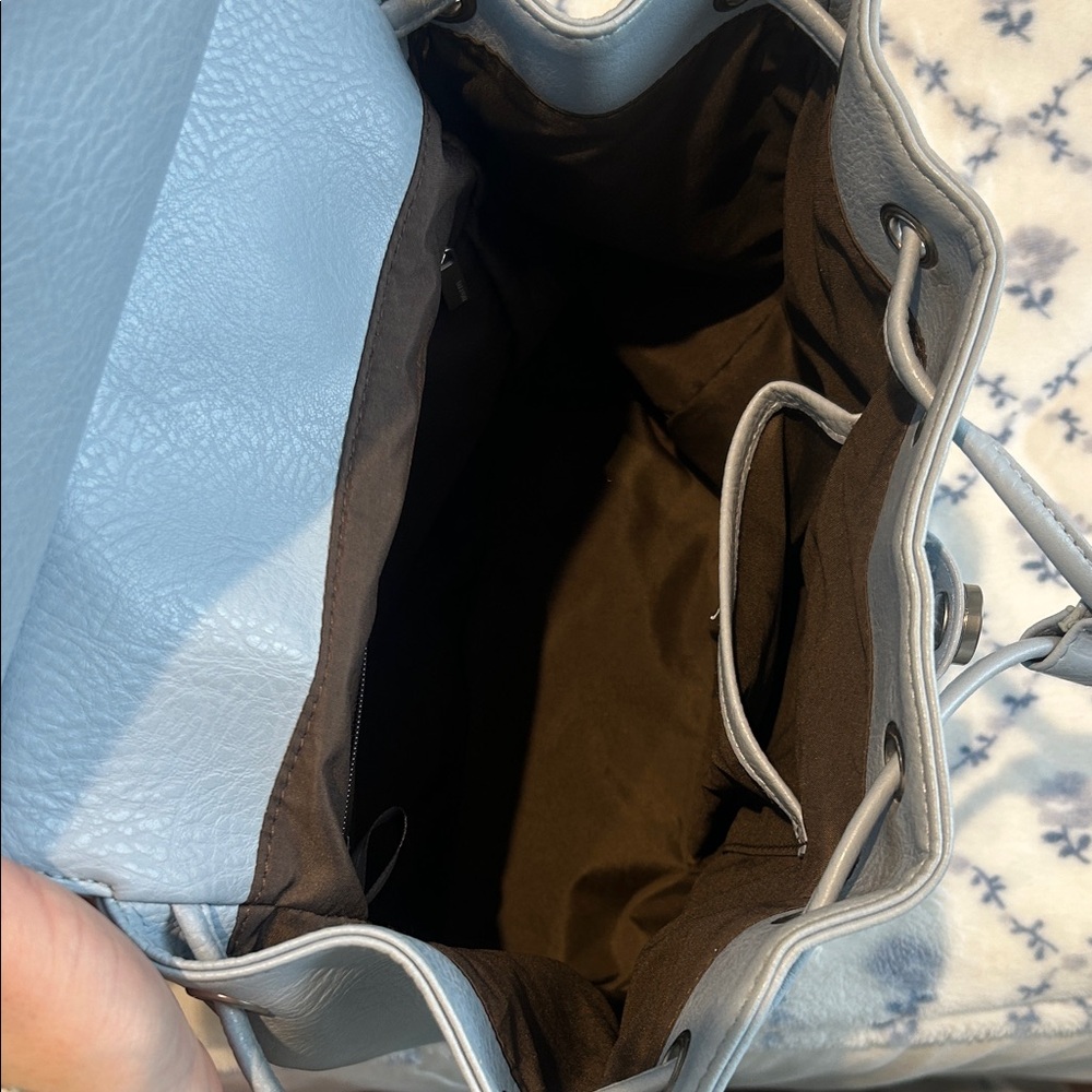 Blue Leather Backpack - Picture 5 of 6